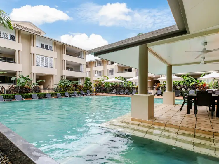 12 Cayman Villas/35-37 Mowbray Street