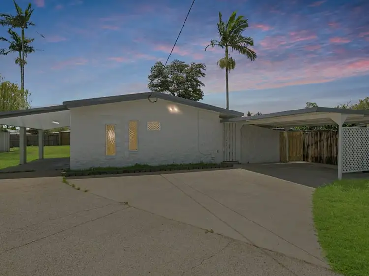7 Denman Close, Manoora QLD 4870