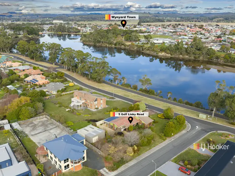 5 Golf Links Road, Wynyard TAS 7325