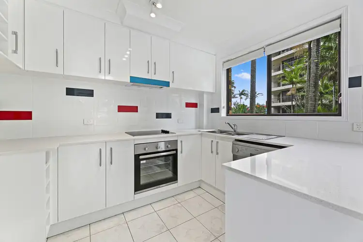 4/22 Markwell Avenue, Surfers Paradise QLD 4217