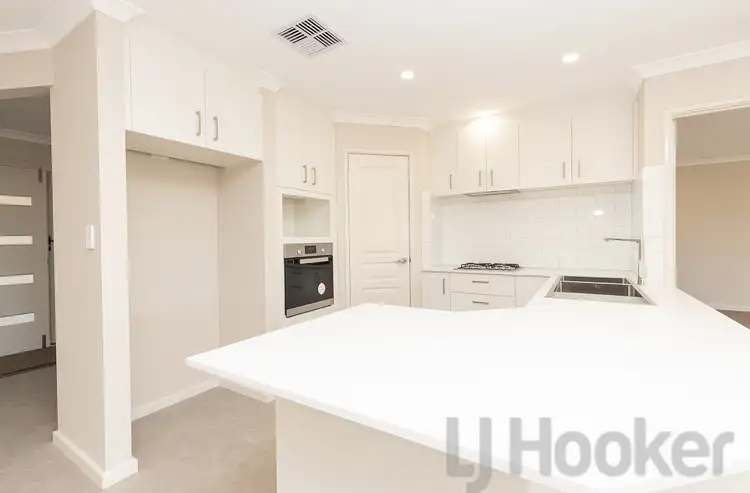 30 Pelican Road, South Yunderup WA 6208