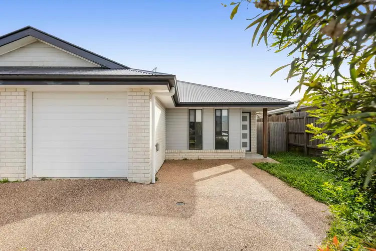 2/83 Sanctuary Drive, Cranley QLD 4350