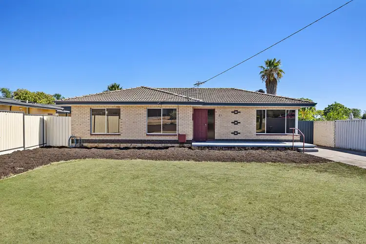 31 Orelia Avenue, Orelia WA 6167