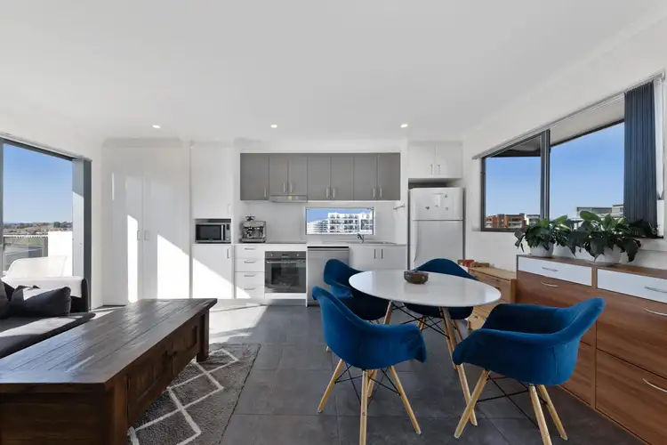 51/60 John Gorton Drive, Coombs ACT 2611