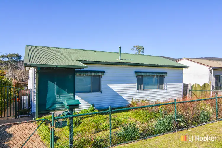 6 Musket Parade, Lithgow NSW 2790