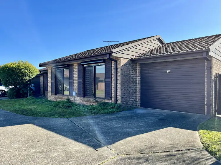 10/28 Coolaroo Crescent, Lurnea NSW 2170