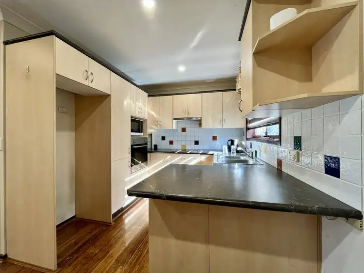 Fifth view of Homely house listing, 10/28 Coolaroo Crescent, Lurnea NSW 2170