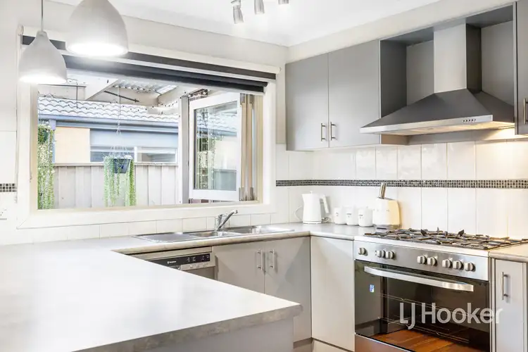 Fifth view of Homely house listing, 21 Bianca Crescent, Cranbourne North VIC 3977