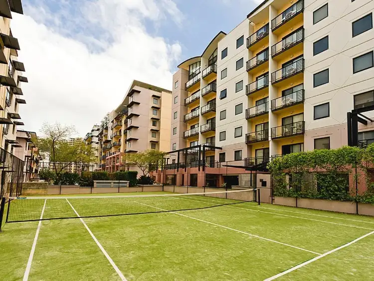 Unit 20/124 Mounts Bay Rd, Perth WA 6000