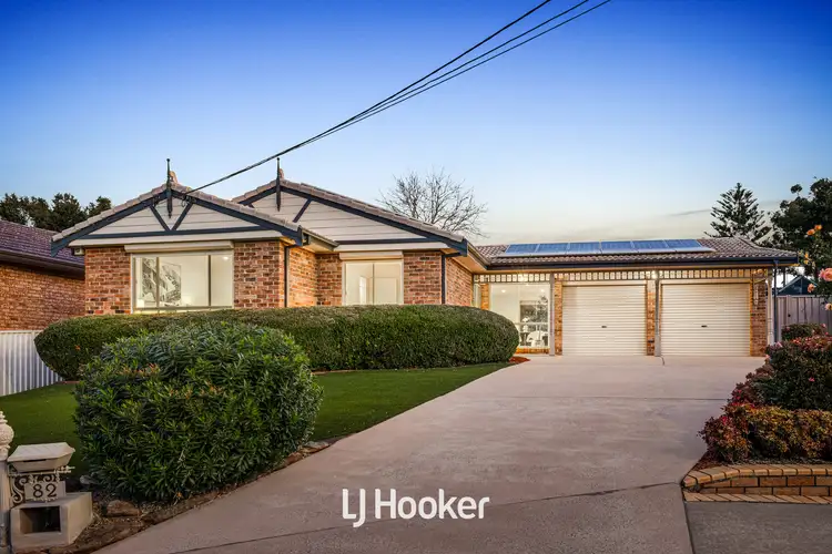 82 Maunder Avenue, Girraween NSW 2145