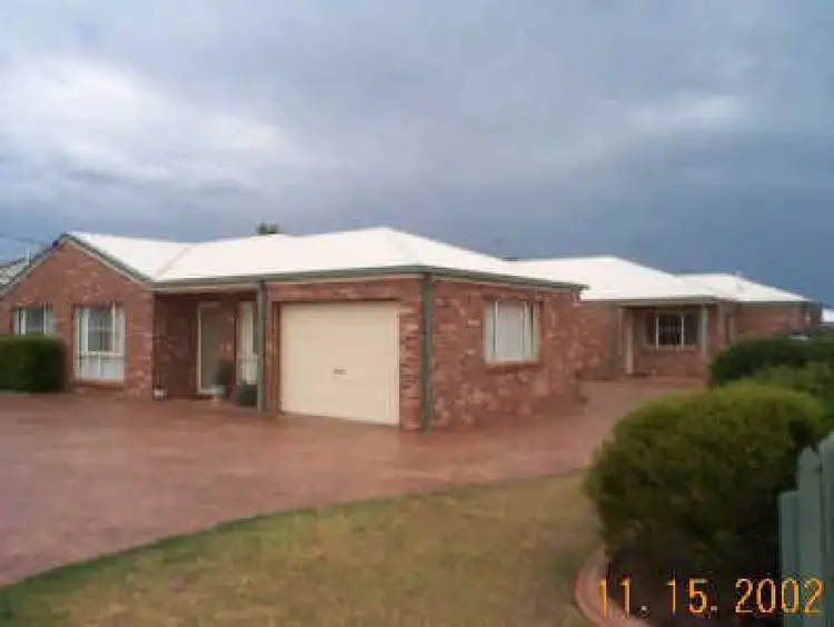 3/245 Nelson Street, Kearneys Spring QLD 4350
