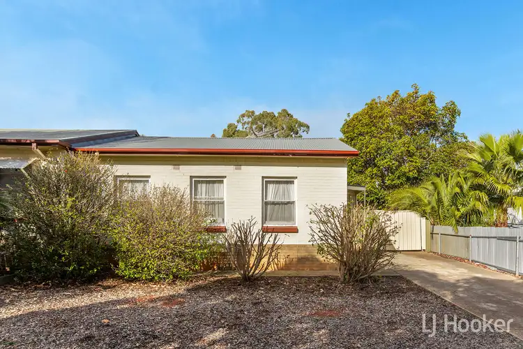 24 Northampton Crescent, Elizabeth East SA 5112