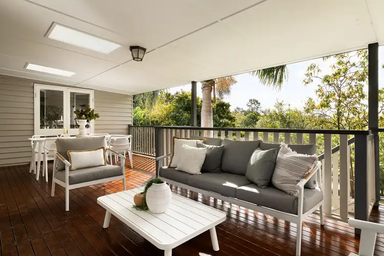 33 Gatwick Street, Stafford Heights QLD 4053