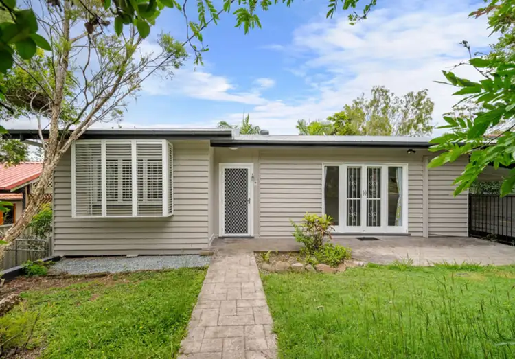 33 Gatwick Street, Stafford Heights QLD 4053