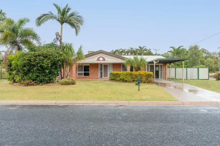 9 Wren Court, Emerald QLD 4720