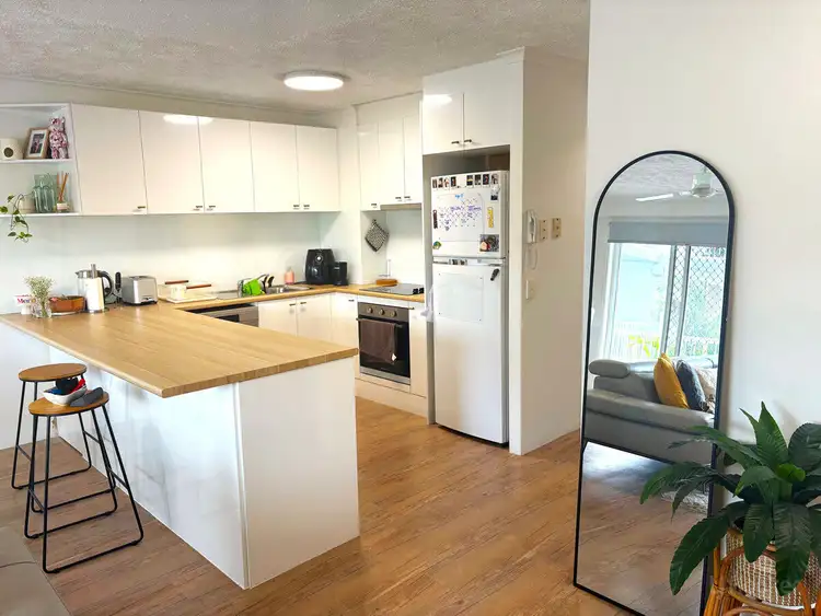 10/12 Whiting Street, Labrador QLD 4215