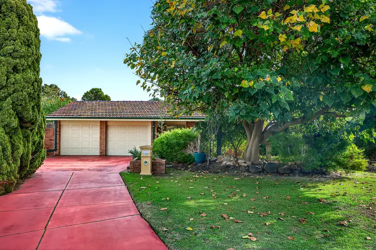 10 Lakeview Place, Bibra Lake WA 6163