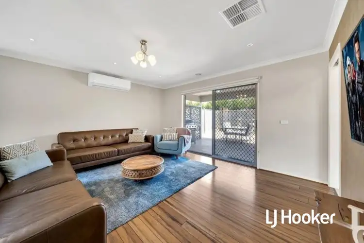 Sixth view of Homely house listing, 4 Winchcombe Way, Cranbourne North VIC 3977