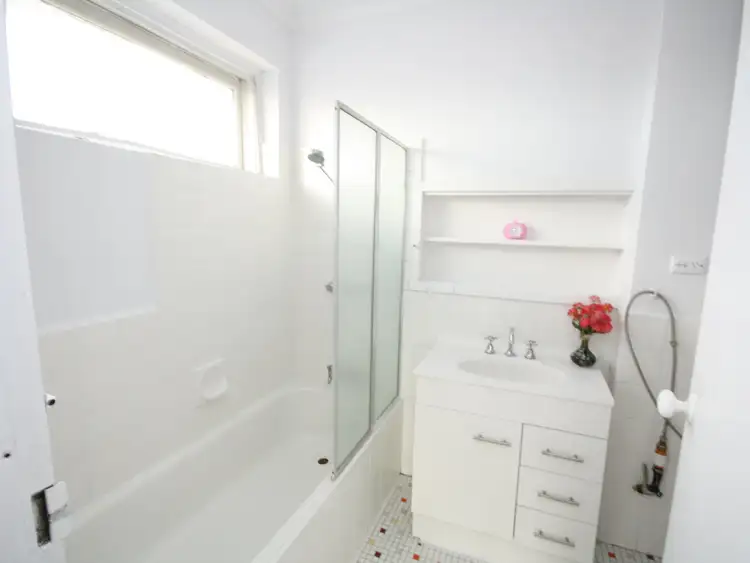 Fifth view of Homely unit listing, 7/17 Royal Avenue, Springvale VIC 3171