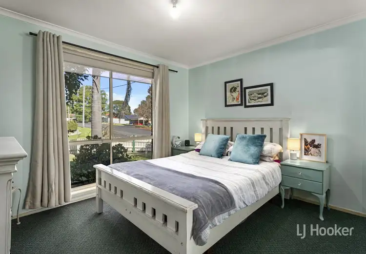 Sixth view of Homely house listing, 4 Kevin Place, Thirlmere NSW 2572