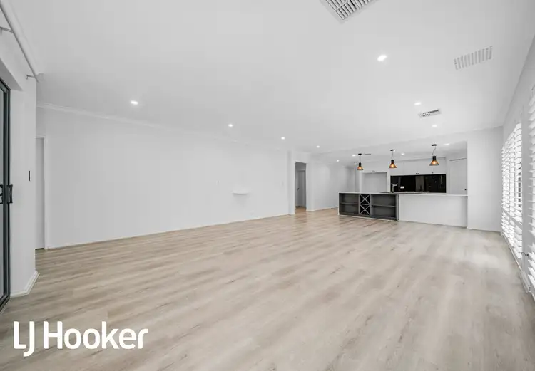 Fourth view of Homely house listing, 10 Woodmont Way, Clarkson WA 6030