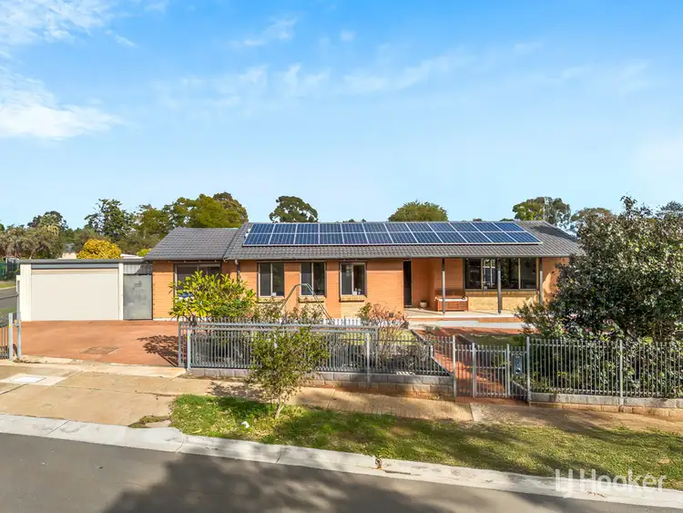 29 Linger Crescent, Elizabeth Downs SA 5113