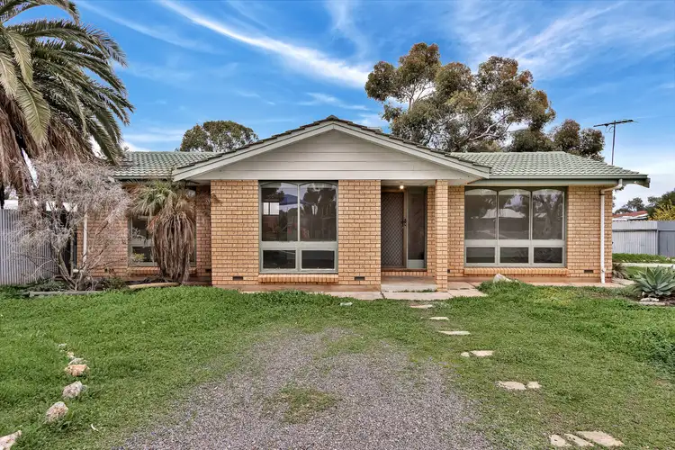 18 Hindmarsh Boulevard, Evanston Gardens SA 5116