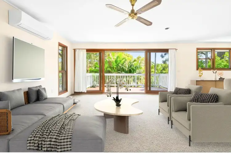 Upper 1 Neweena Place, Avalon Beach NSW 2107