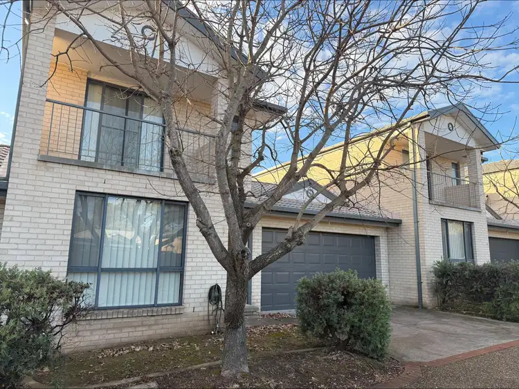 2/60 Benaroon Circuit, Amaroo ACT 2914
