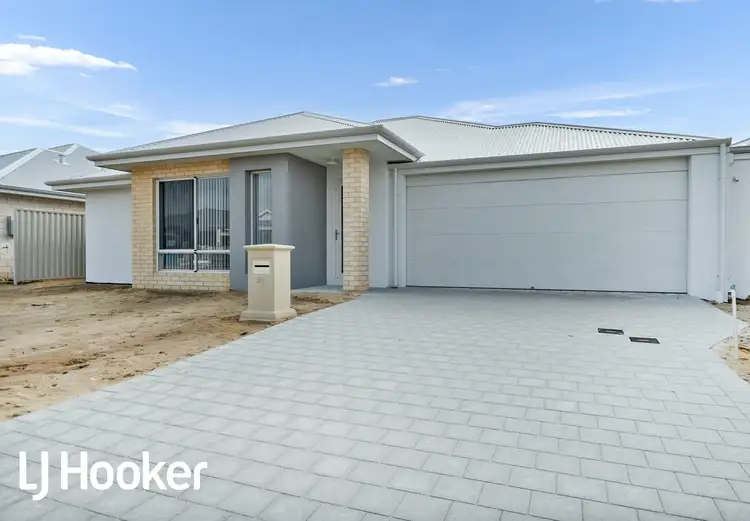 21 Coconuts Avenue, Eglinton WA 6034
