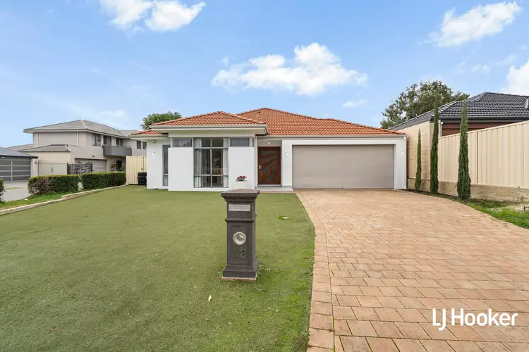 13 Dangerfield Grove, Canning Vale WA 6155