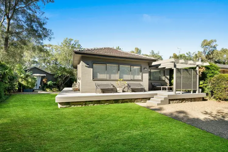 51 Elaine Avenue, Avalon Beach NSW 2107