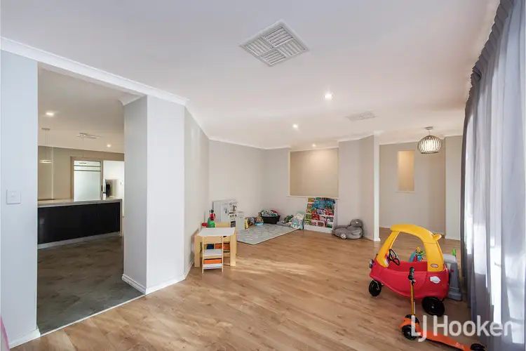 Fourth view of Homely house listing, 5 Lupin Close, Thornlie WA 6108
