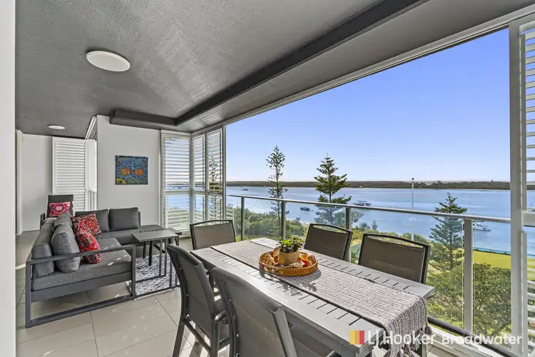 704/378 Marine Parade, Labrador QLD 4215