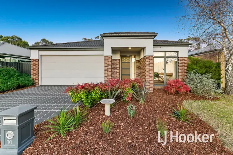 Main view of Homely house listing, 10 Valencia Lane, Pakenham VIC 3810
