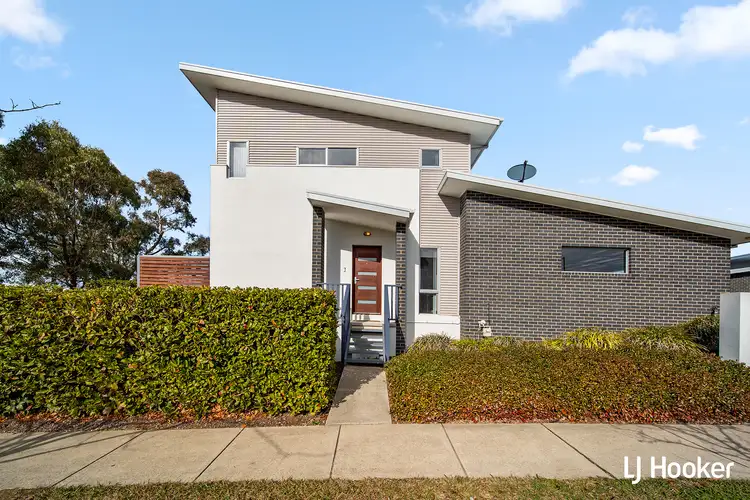 18/5 Keith Waller Rise