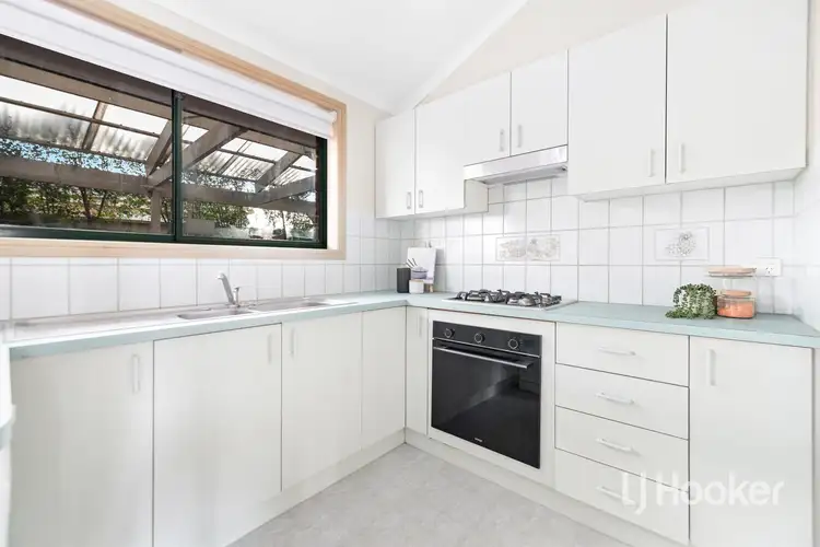 Sixth view of Homely house listing, 27 Emily Drive, Narre Warren VIC 3805