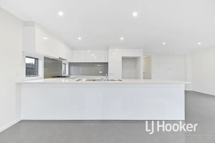 Third view of Homely house listing, 27 Sallys Run, Hampton Park VIC 3976