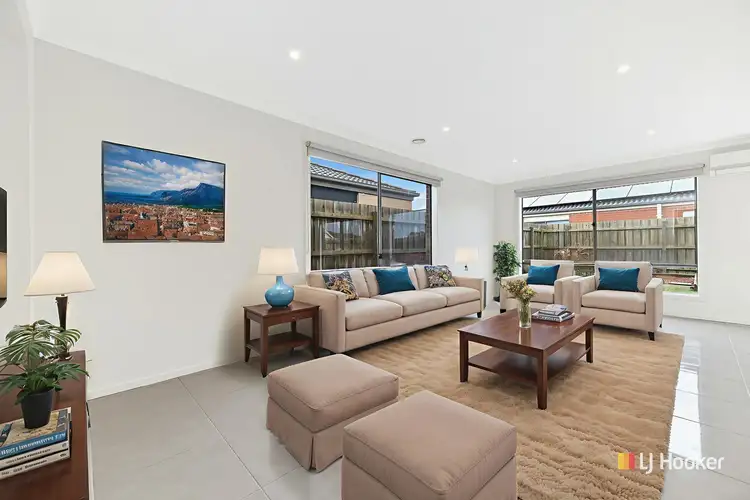 Sixth view of Homely house listing, 27 Sallys Run, Hampton Park VIC 3976