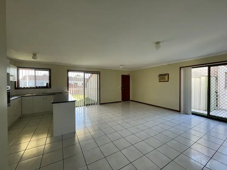 Fifth view of Homely unit listing, 10/3 Ahern Street, Labrador QLD 4215