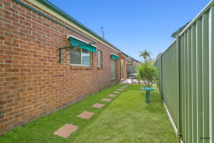 Sixth view of Homely villa listing, 3/10-12 Alexander Court, Tweed Heads South NSW 2486