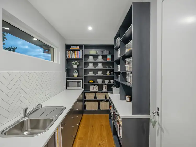 Seventh view of Homely house listing, 6 Thompson Road, Hanwood NSW 2680