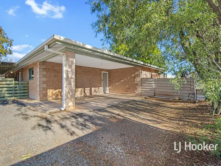 1/27 Albrecht Drive, Larapinta NT 875