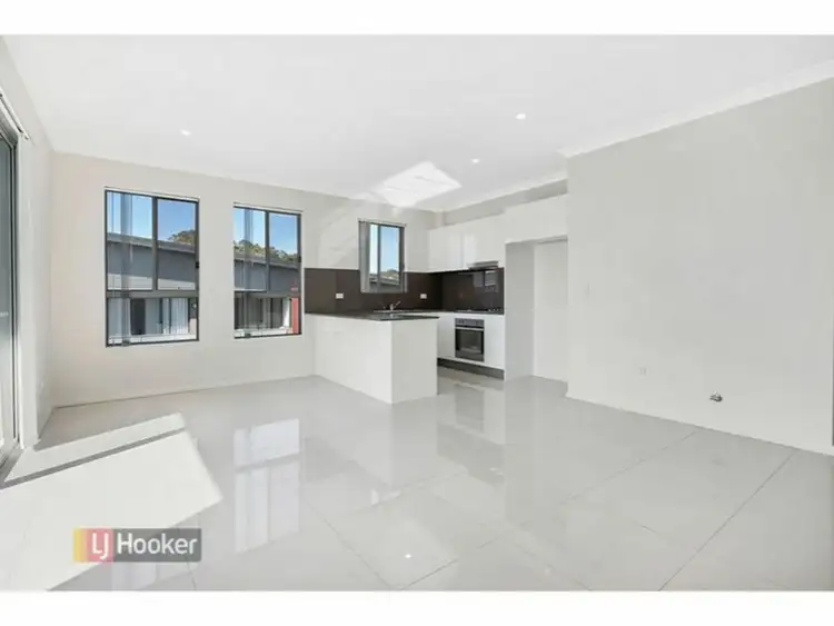 Second view of Homely apartment listing, 14/3-4 Harvey Place, Toongabbie NSW 2146