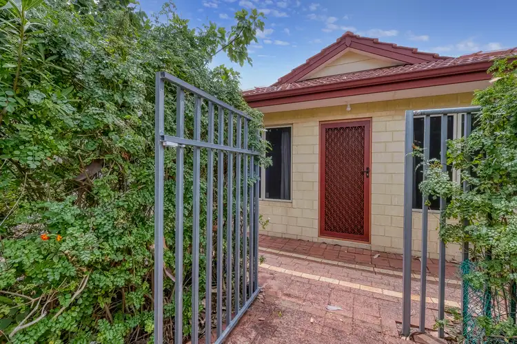 Main view of Homely house listing, 10 Beaconsfield St, St James WA 6102