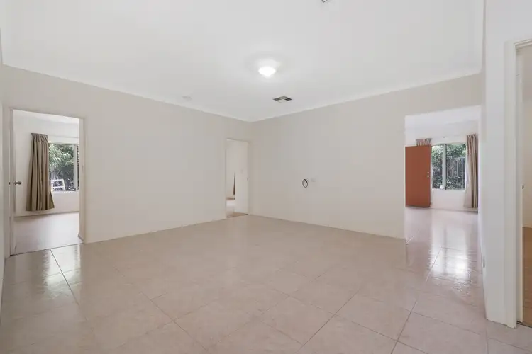 Fifth view of Homely house listing, 10 Beaconsfield St, St James WA 6102