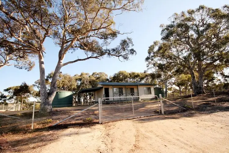 42 Snowgum Lane, Bywong NSW 2621