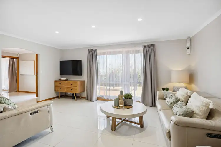 Fifth view of Homely house listing, 2 Paisley Court, Wynn Vale SA 5127