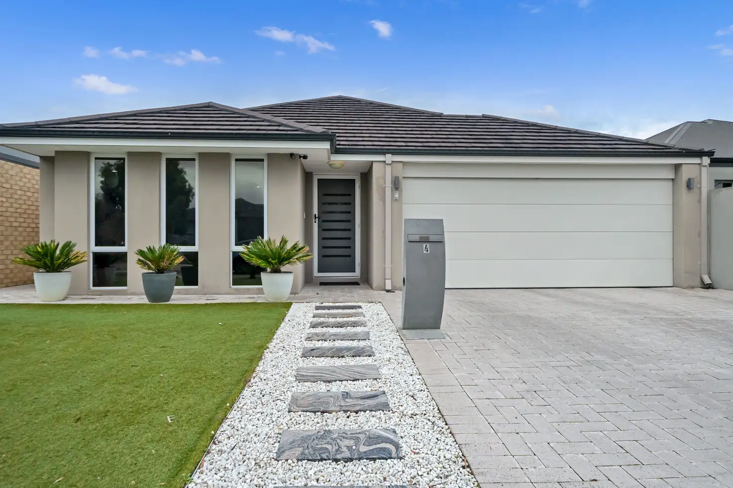 Main view of Homely house listing, 4 Serisier Parkway, Queens Park WA 6107