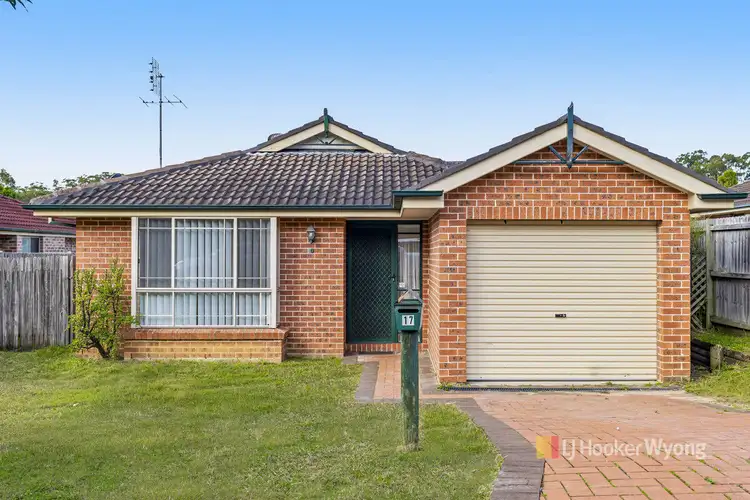 17 Ambrosius Court, Tuggerah NSW 2259